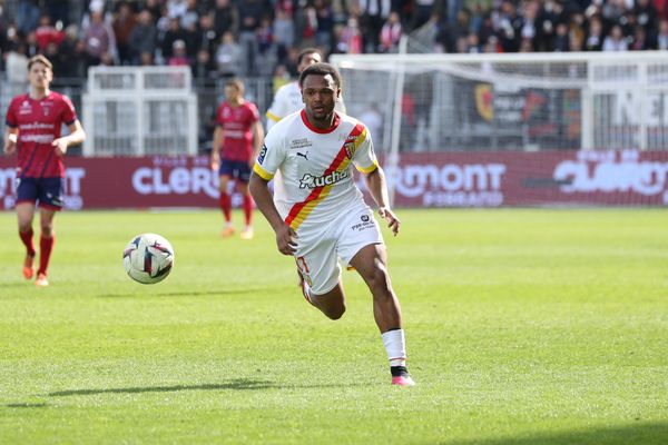 Loïs Openda dans ses oeuvres. Si la visite médicale de ce jour en Allemagne est "ok", l'international belge de 23 ans, sera au RB leipzig la saison prochaine.