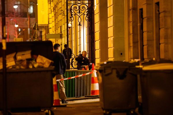 La sortie arrière de l'hôtel Ritz, rue Cambon, à Paris, le 10 janvier 2018.