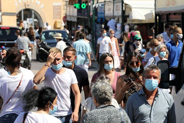 Le masque devient obligatoire en extérieur dans les 153 communes du Var à partir du samedi 11 décembre.