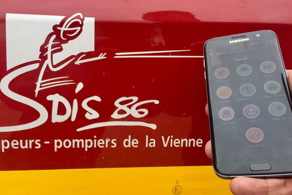 Les pompiers de la Vienne ont testé un partenariat avec l'application Waze.