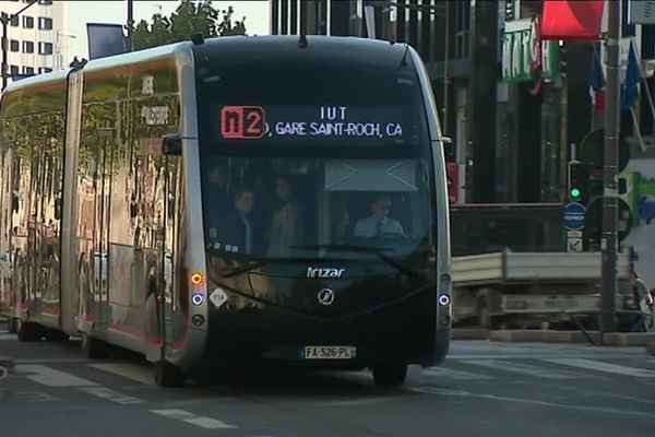 L'un des 43 bus Nemo mis en service depuis le 11 mai 2019 à Amiens (Somme).