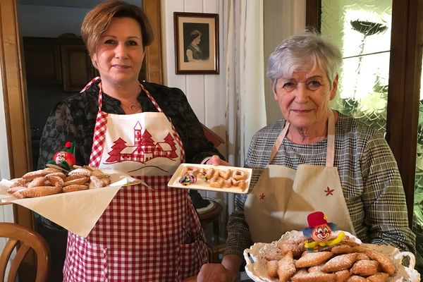 Denise Itzel a transmis à sa fille Mylène le secret pour réussir ses Kissle. Une recette qu'elle tient elle-même de sa maman, dont ces beignets étaient la spécialité. 