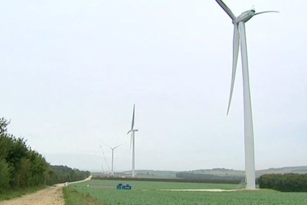 6 éoliennes comportent ce parc. 