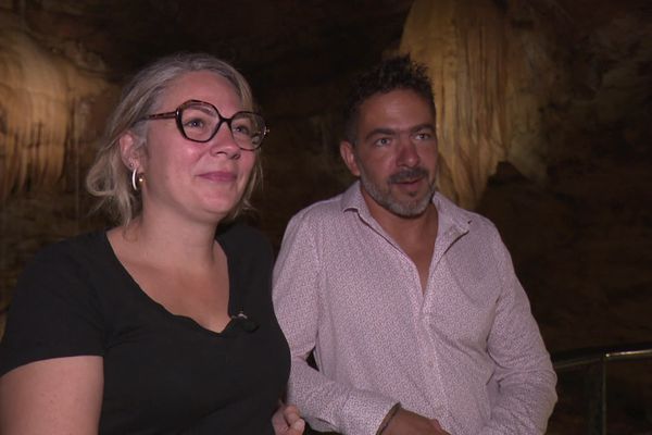 Charlène Frances et Stéphane Albié, leurs familles exploitent depuis des générations la plus grande cavité aménagée de Dordogne.