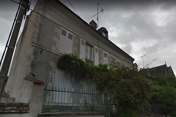 Au 18 rue de Bellebat, à Orléans, une maison fissurée inquiète les riverains