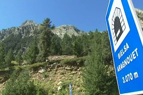 Les Files D Attente Persistent Au Tunnel De Aragnouet Bielsa Malgre La Fin Des Travaux