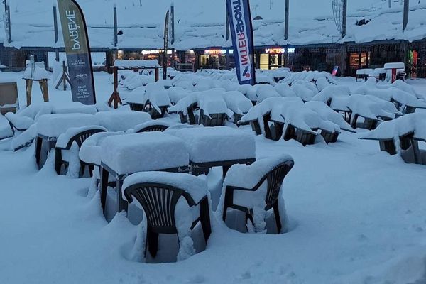 Les Pyrenees Font Le Plein De Neige