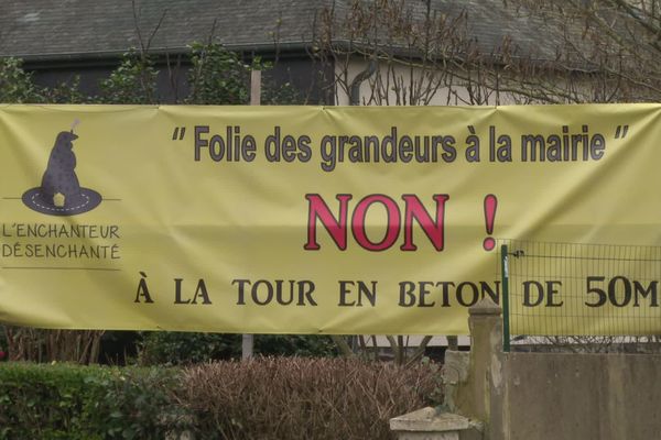  Au croisement de la rue Saint-Brieuc et la route de Vezin, le projet de construction d'un immeuble à 17 étages mobilise le quartier de la Croix-Rouge.