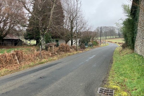 Les faits reprochés se seraient déroulés dans cette maison sur la commune de Saint-Jal, en Corrèze