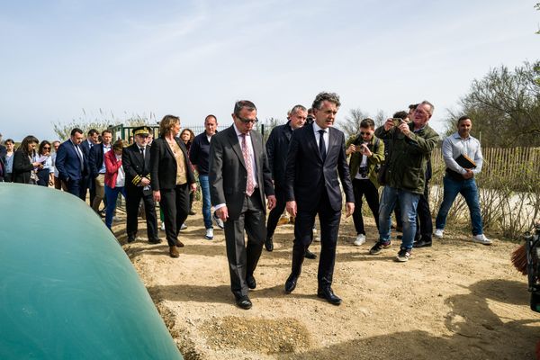 Torreilles (Pyrénées-Orientales) - le ministre de la Transition écologique et de la Cohésion des territoires en visite pour annoncer les mesures sécheresse - 21 mars 2024.