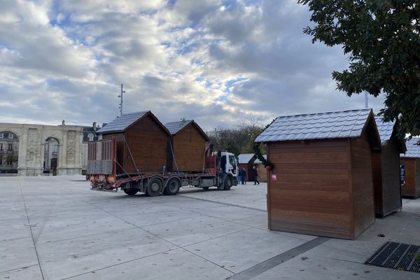 Le marché de noël de Reims se tiendra du 27 novembre au 29 décembre.