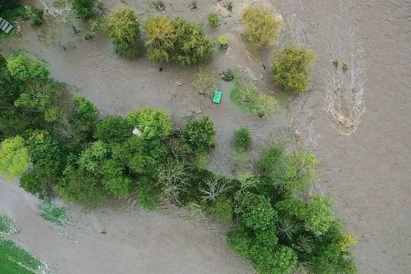 La ville de Désaignes est touchée pour de fortes inondations.