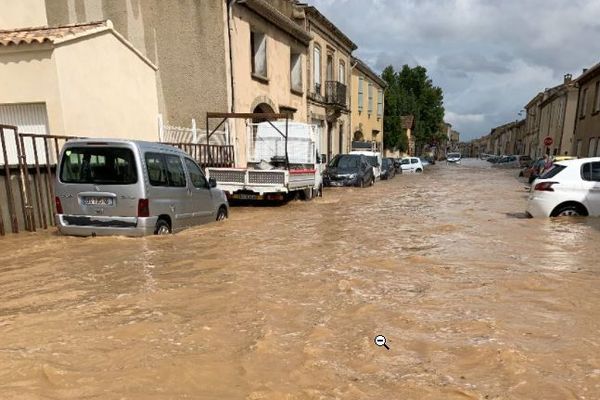 Uchaud (Gard) - the main street under water - September 14, 2021.