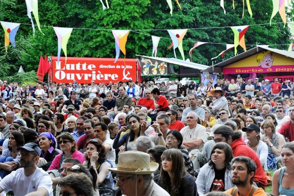 La fête de Lutte Ouvrière se déroule chaque année à Presles (Val-d'Oise) depuis 1971.