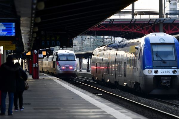 Vendredi 10 janvier, pour le 36e jour consécutif de grève des cheminots, le trafic SNCF est perturbé en Auvergne-Rhône-Alpes.