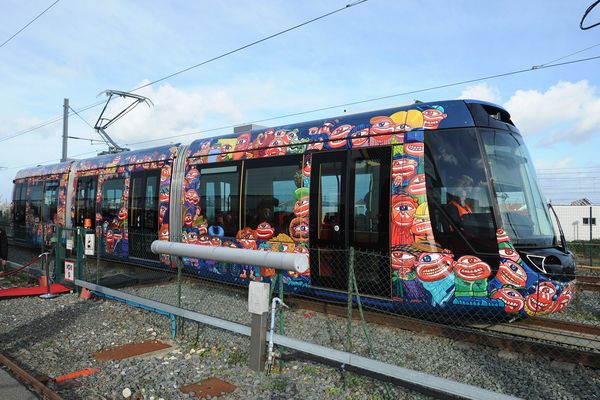 La Rochelle, le 14 11 2013 : présentation du tramway Citadis fabriqué par Alstom Aytré. 