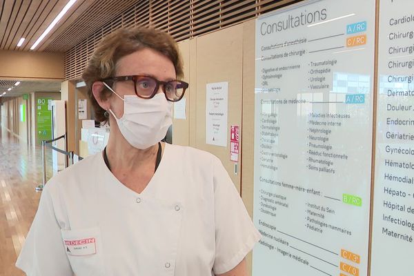Anne-Sophie Dupond, présidente de la commission médicale d'établissement de l'Hôpital Nord-Franche-Comté (HNFC) de Trévenans (Territoire de Belfort)