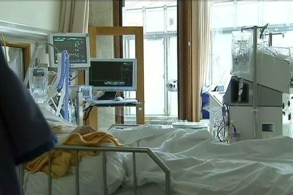 27/09/2013 la jeune femme est hospitalisée en Belgique