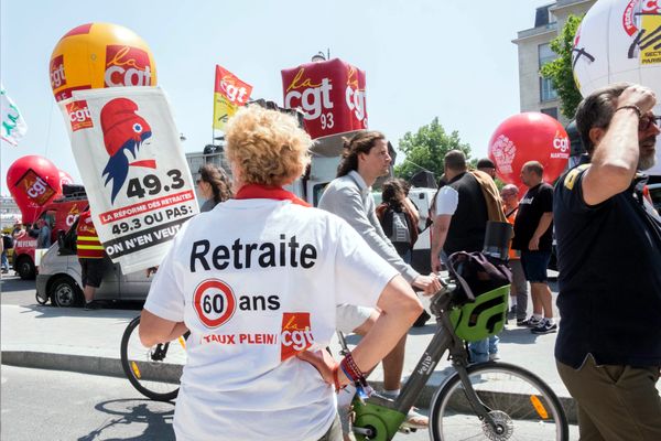 Des manifestants ont envahi le siège du COJO en cette 14e journée de mobilisation contre la réforme des retraites.