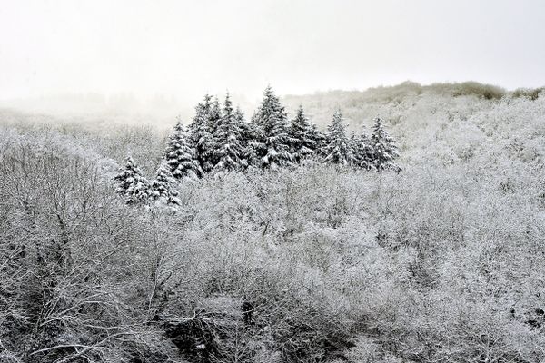 Neige et verglas dans l'Aude-Photo d'illustration.