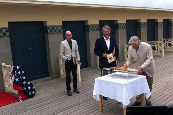 Steven Soderbergh, Philippe Augier et Michael Douglas sur les planches de Deauville