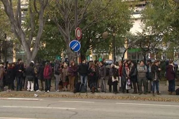 Pratiquement aucun bus ne circule ce lundi matin dans Marseille