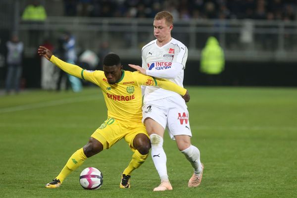 Le FC Nantes s'impose 2-1 face à Amiens