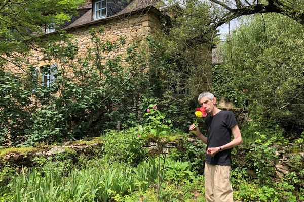 L'acteur Richard Belzer et sa compagne Harlee McBride avaient fait de leur propriété à Bozouls (Aveyron) un endroit idyllique.