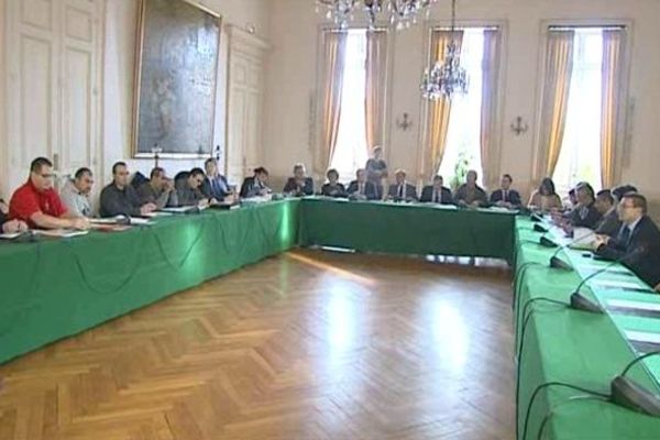 Une table ronde avait déjà été organisée en février à la préfecture d'Agen.