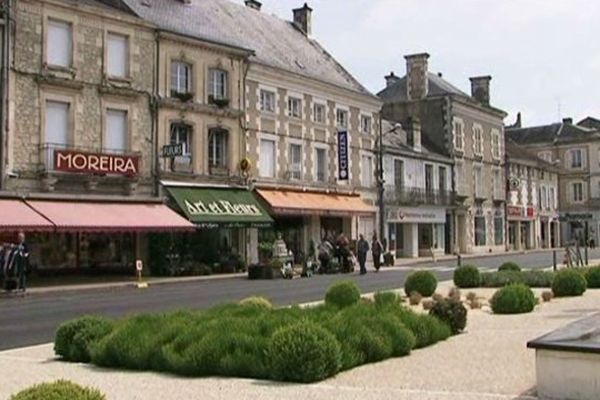 Les coureurs contre Alzheimer sur la ligne de départ à Chauvigny (86).