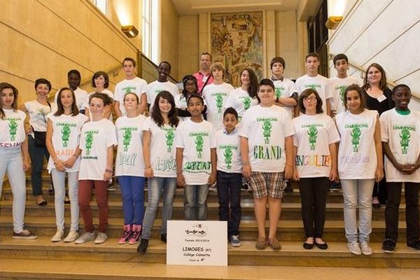 La classe de 4ème du collège Calmette reçue lundi 23 juin au Théâtre National de Chaillot