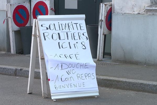 Chez Ginette & Jean-Louis, une halte pour les chauffeurs routiers à Frévent (62)