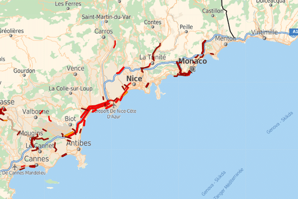 Le trafic est très difficile ce mardi matin, avec des axes totalement saturés.