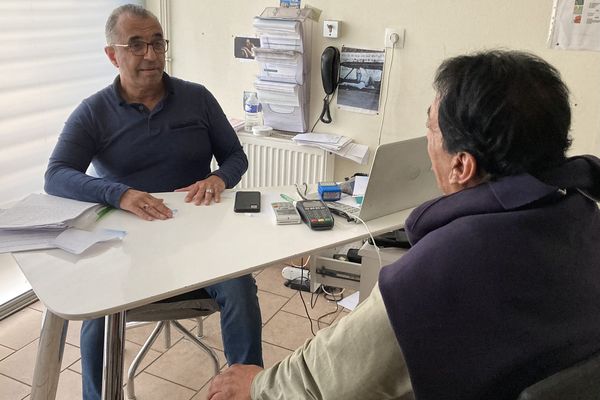 Jean-François Aly, médecin généraliste à Hérouville Saint-Clair a été radié de l'Ordre national des Médecins. Il devra fermer son cabinet le 1er novembre prochain.