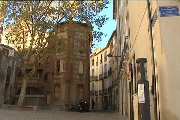 A Perpignan, la rénovation du presbytère en ruine à côté de la cathédrale sème la discorde.