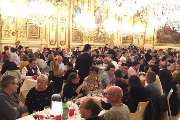 Biennale internationale du goût: la "BIG" soirée à l'Hôtel de Ville de Lyon