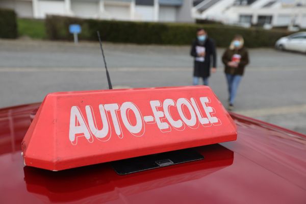 Auto-école à Lorient (Morbihan), en février 2021 (image d'illustration).