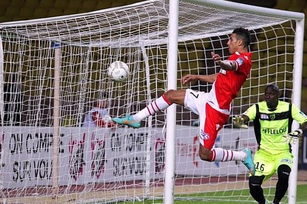 Archives, Nabil Dirar (Monaco) face à Troyes en Coupe de la Ligue, octobre 2012