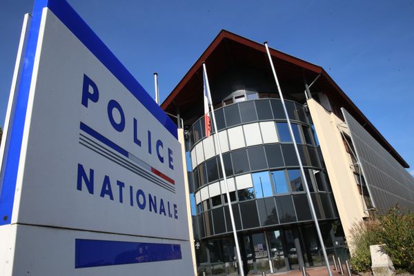 La police de Colmar a interpellé le 26 août un homme soupçonné d'avoir confectionné des engins explosifs à Rouffach.