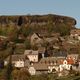 Le Rocher de Carlat (Cantal) appartient encore aujourd'hui à la famille princière de Monaco les Grimaldi.