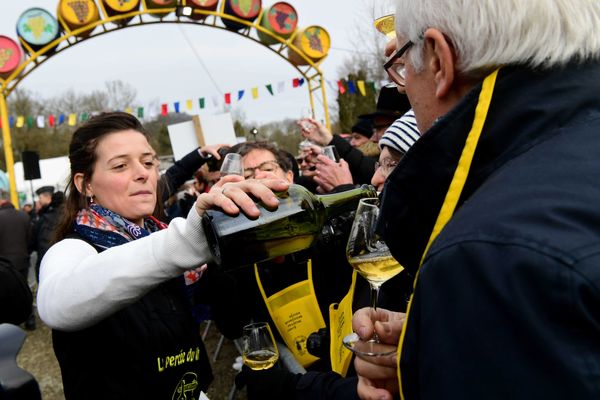 En 2021, seule la vente aux enchères de la Percée du vin jaune est maintenue