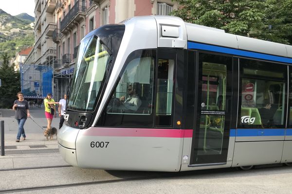 Le tramway de Grenoble. Photo d'illustration.