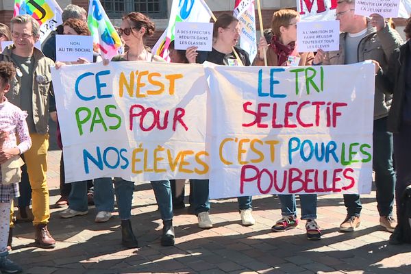 Mobilisation contre les groupes de niveaux au collège