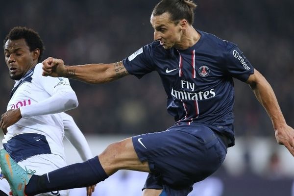 L'attaquant Zlatan Ibrahimovic aura eu raison du groupe troyen. Il marque deux buts (70' et 89')