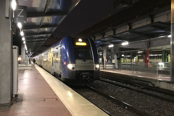 Un TER en gare de Metz.