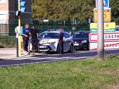 Quimper: Le faux policier circulait avec un gyrophare