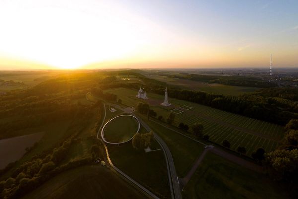 Une superbe vue aérienne de Notre-Dame-de-Lorette