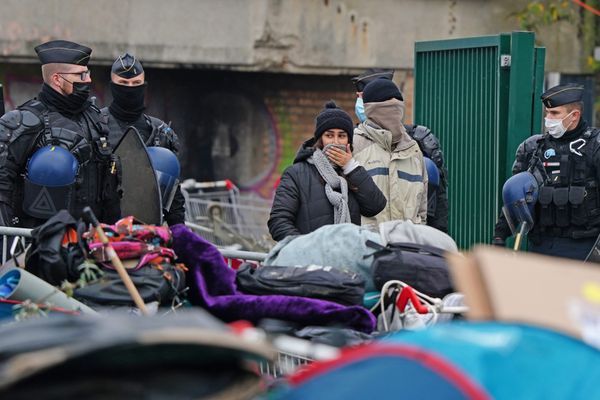 Démantèlement du camp de réfugiés de Grande-Synthe, le 16 novembre.