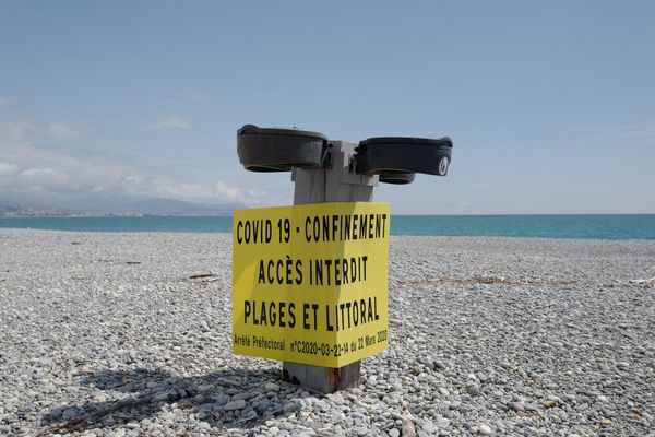 Les plages de la Côte d'Azur sont interdites d'accès depuis le 22 mars. 