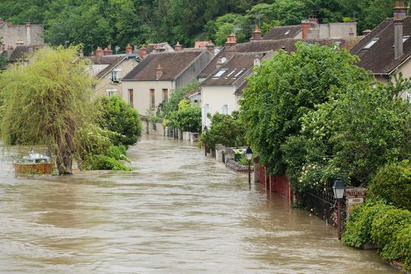 En 2016, les inondations à Nemours ont presque dépasser le niveau de 1910.